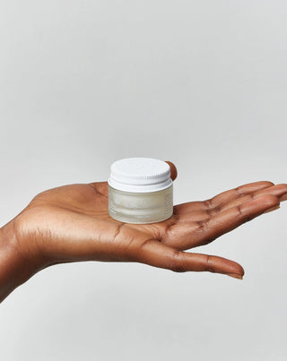 Hidratantni maslac za usne s kokosovim uljem skvalatom i vitaminom E Lip Harmony Glov - 3