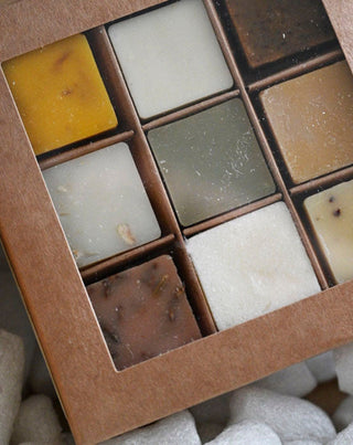 Set od 9 prirodnih ručno izrađenih sapuna Natural Secrets - 2