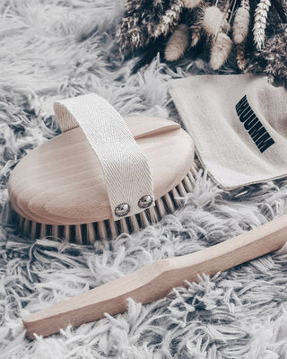 Četka za masažu tijela s vlaknima agave i odvojivim štapom br. 2 Hhuumm - 2