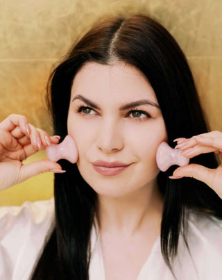 Gljiva za masażu lica od prirodnog roza kvarca Crystallove - 2