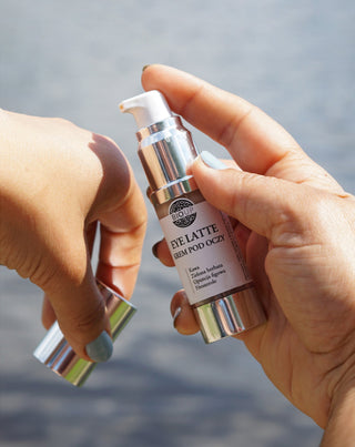 Baršunasta krema za područje oko očiju s kofeinom i matičnim stanicama Eye Latte BIOUP - 2