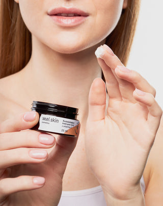 Mel Skin iluminirajuća krema za područje oko očiju s vitaminom C