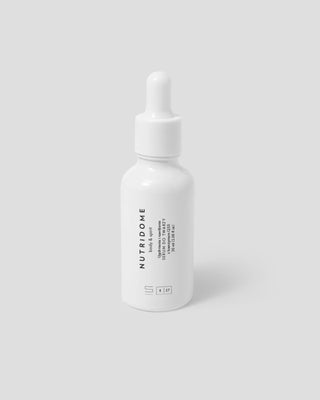 Koenzim Q10 i vitamin E Nutridome pomlađujući serum za lice