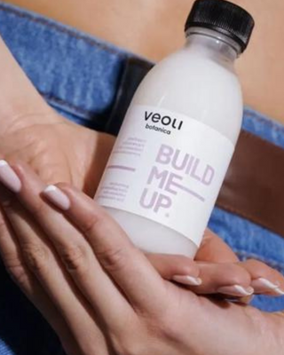 Hidratantni i obnavljajući tonik s ceramidima i hijaluronskom kiselinom Build me up Veoli Botanica - 2