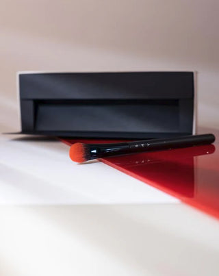 Konturna četka s dvostrukim ravnim vlaknima za bolju preciznost No. 6 Say Makeup - 2